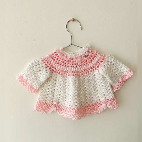 Vintage - Knit Baby Sweater - Lace & Rosette Details - Pink & White - Size 0-3m - Picture 3 of 6